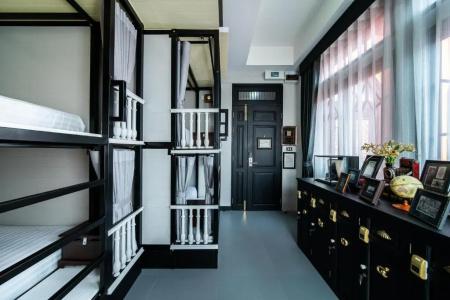 De Phanakron Boutique - 54