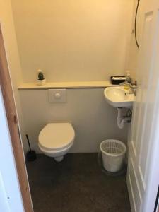 Guesthouse Reynir - 6