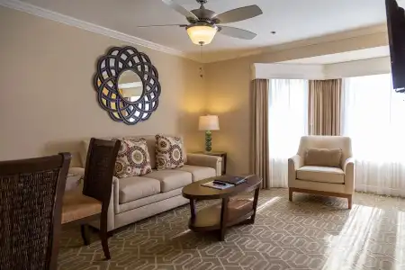 Coronado Beach Resort - 11