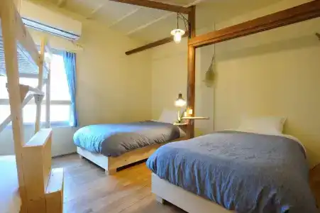 Guest House MAYA - Hostel - 51