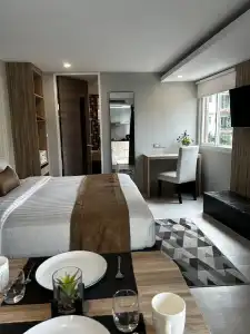 iCheck inn Residences Sukhumvit 20 - 66