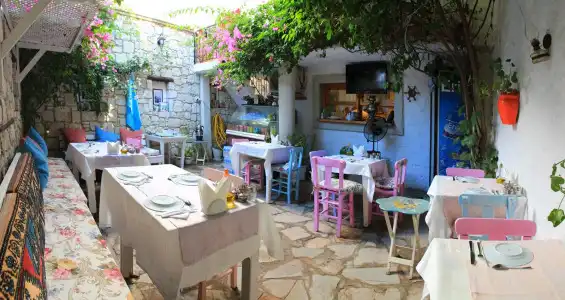 Alacati Asmalı Konak Otel - 18