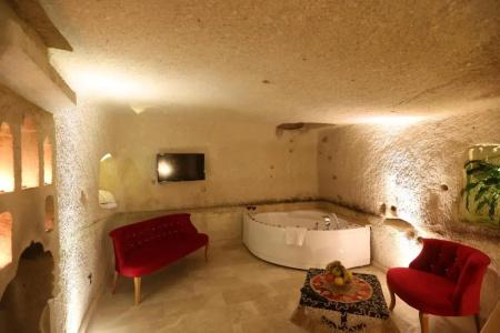 Abu Hayat Cave Suites - 41