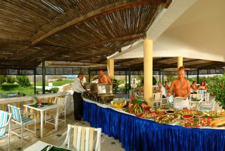 Le Soleil Bella Vista Resort - 19