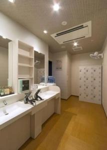 Queens Chitose - 27