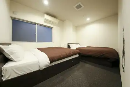 Roots Hostel - 3