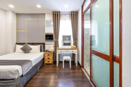 Emerald Central - 42
