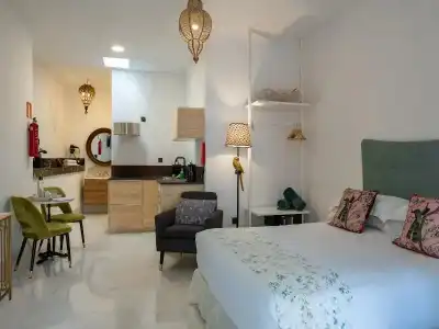 El Charco Suites - 36