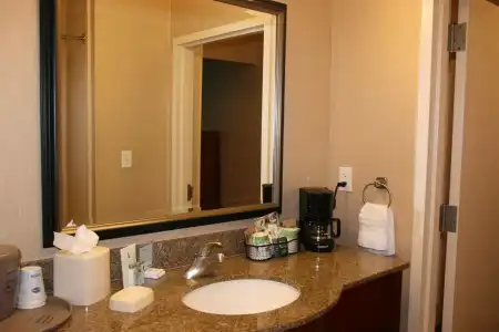 Woodspring Suites Bakersfield Airport - 8
