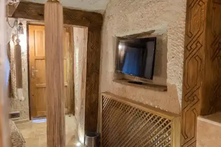 Sunset Cave - 125