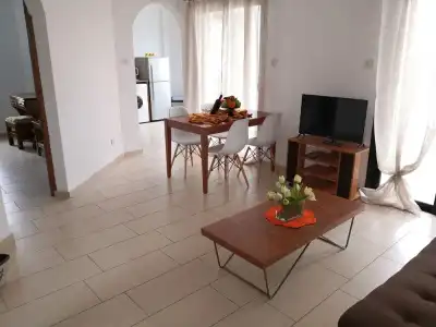 Seashell Apartments - 105