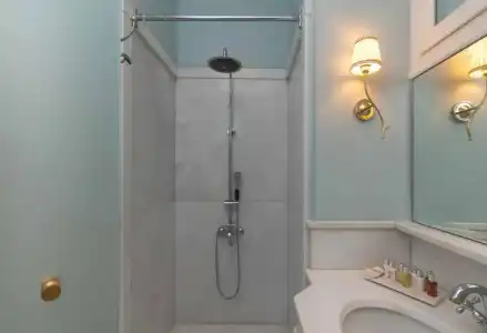 Noble Suites - 83