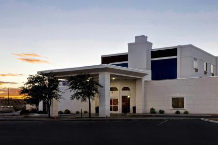 Springhill Suites By Marriott Las Cruces - 14