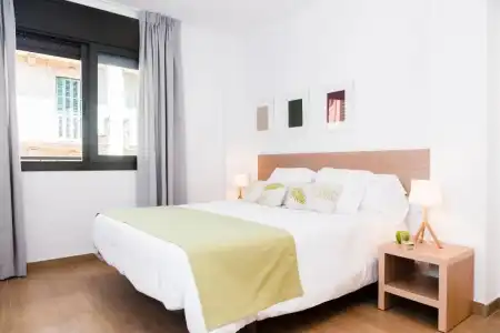 Feelathome Plaza Apartments - 37
