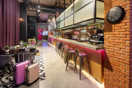 Moxy Lisbon City - 34
