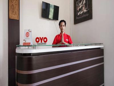 OYO 3935 Artha Ambarukmo Exclusive - 14