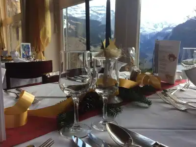 Bellevue - Traditional Swiss Hideaway - 17