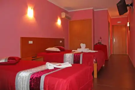 Monte Carlo Love Porto Guesthouse - 101