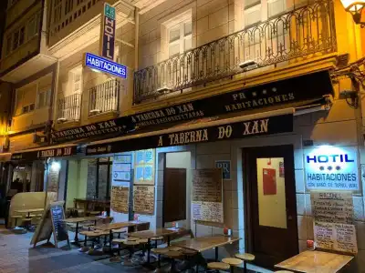 Hostal Hotil - 0