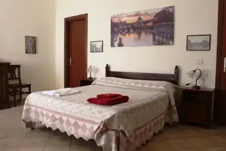 Ianus Guest House - 12