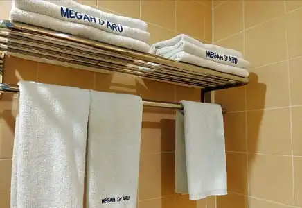 Megah D'Aru - 34