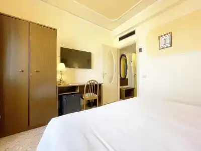 Central Wellness - 251