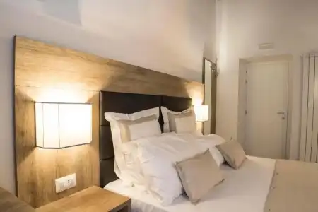 Morelli Suite - 22