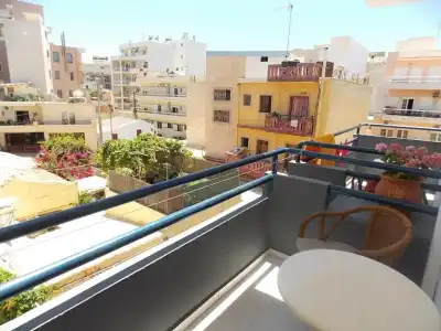 Danaos - 85