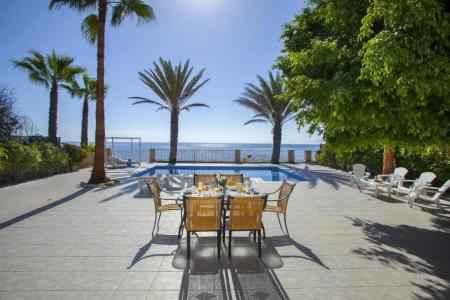 Meneou Beachfront Villa Sunset - 53