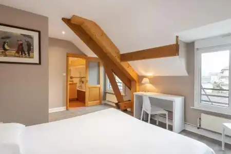 Hôtel de La Paix - 43