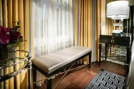 Staypineapple, An Elegant, Union Square - 2
