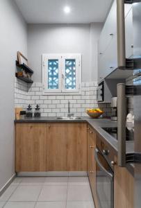 Absolute Athens II - 45