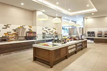 Anaheim Suites Resort - 10