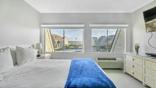 The Surf Club Resort - 39
