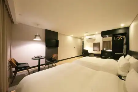 Kobos - 3