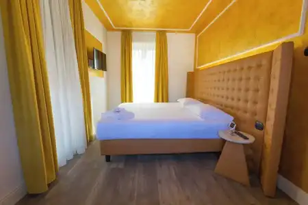 Al Campanile - Luxury Suites & Apartments - 111