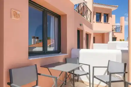 Nisea Samos - 128