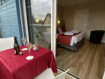Contact Hôtel - Hôtel les Bleuets & SPA - 6