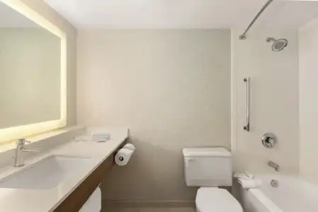 Holiday Inn Express Vancouver Airport - Richmond by IHG - 61
