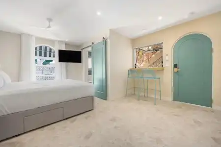 The Shores Miami - 4