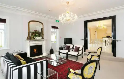 Camp Estate by Larnach Castle - 5