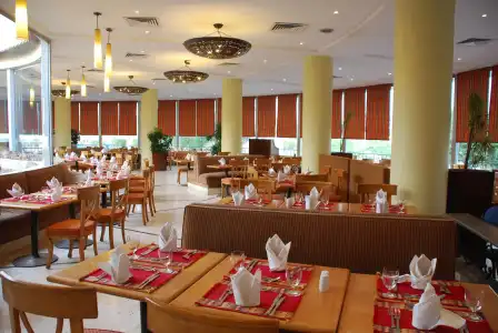 Pyramids Park Resort Cairo - 33