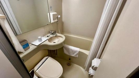 Toyoko Inn Shin-Yokohama Ekimae Shinkan - 27
