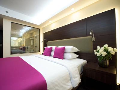 Royal Bangkok - 2