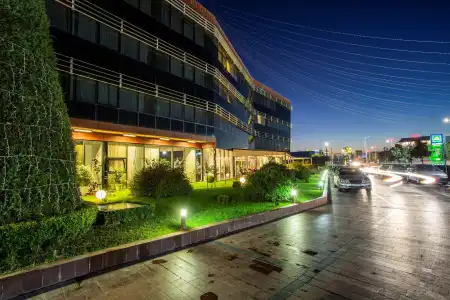 Best Western Premier Ark - 15