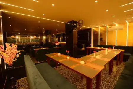 Grand Lotus Inn - 7