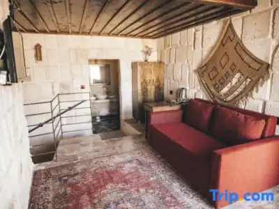 Tale Cave Inn - 67
