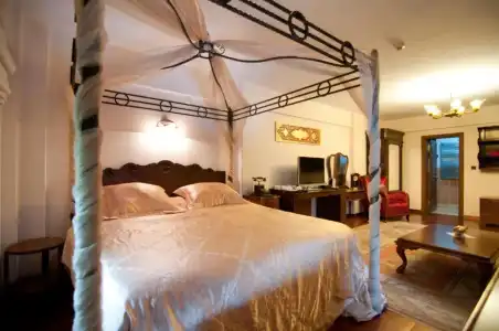 Villa Sphendone - 65