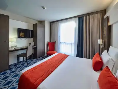 Mercure Chartres Centre Cathédrale - 53