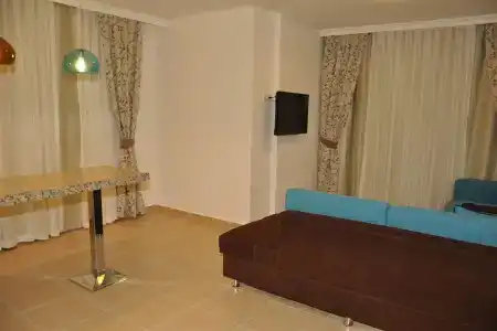 Almera Park Apart - 5